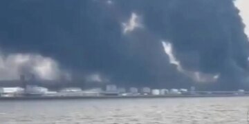 Украинские удары существенно сократили производство ракет и экспорт нефти в РФ