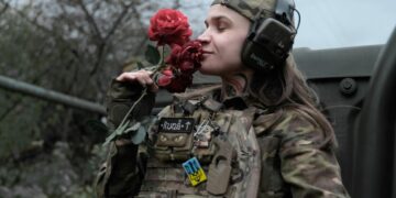 Розыск женщин и выезд за границу: адвокат нашёл ключевую деталь в постановлении КМУ