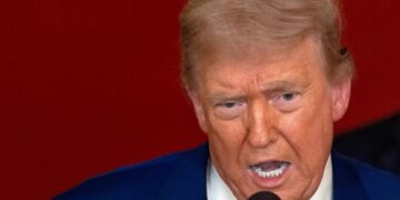 От торговых пошлин до Ближнего Востока: пять проигранных войн Дональда Трампа