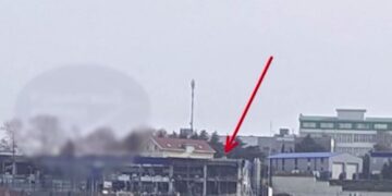 Удар по “щиту” Крыма: ВСУ поразили центр ремонта ПВО РФ в Севастополе