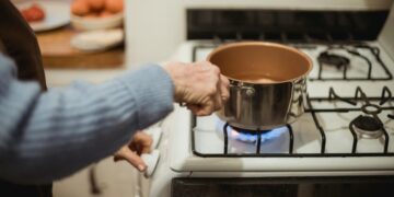 Деньги уйдут в никуда: Нафтогаз предупредил украинцев о смене реквизитов для оплаты счетов