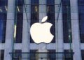 Apple і Google допускають додатки для "оголення" попри заборони – Bloomberg