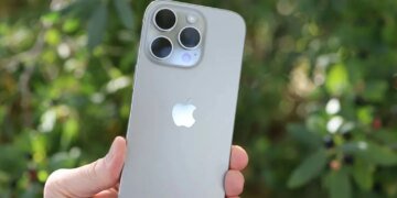 Історія першого дзвінка з мобільного телефону та еволюція гаджетів