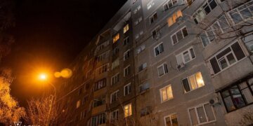 У Харкові через удар рф "шахедами" двоє постраждалих, атака продовжилися вранці