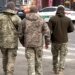 В Виннице мужчина ранил ножом двух военнослужащих ТЦК