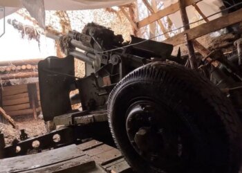 Українські прикордонники продовжують бити по рф із зеніток КС-19 часів 1940-х