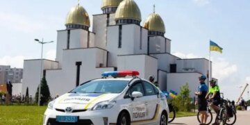 Полиция переходит на усиленный режим на Пасху