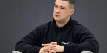 Военнослужащие по контракту в возрасте от 18 до 25 лет получают гарантированную отсрочку после службы, – Федоров