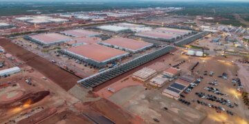 Інвестиції в ШІ зростають попри геополітичну напругу – Bloomberg