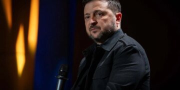 Україна вперше отримала достатньо зброї для захисту від ударів росії – Зеленський