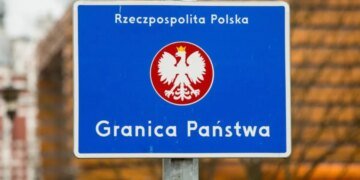 Смертельные деньги: украинку не пустили в Польшу из-за радиоактивной банкноты