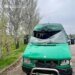 Ворог вдарив по рейсовому мікроавтобусу на Нікопольщині – 4 поранених, серед них дитина