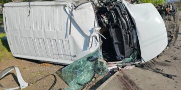 росія вдарила по автомобілю в Херсоні: загинув 56-річний чоловік, ще один поранений у лікарні