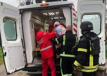 У передмісті Запоріжжя через атаку рф загинула жінка, ще троє людей поранені – ДСНС