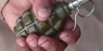 Смертельна метушня під Черніговом: псих із гранатою напав на магазин