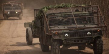 На фронті зафіксовано понад 30 атак, ворог активно діє на Покровському напрямку – Генштаб