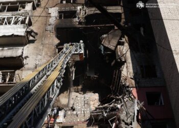 Атака на Днепр: число пострадавших возросло, среди них есть дети