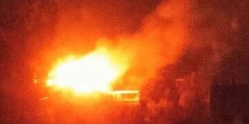 Севастополь атакували БпЛА: вибухи та пожежі всю ніч 26 квітня