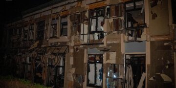 Діти є серед 11 постраждалих від удару рф по Одесі, зачепило припортову територію