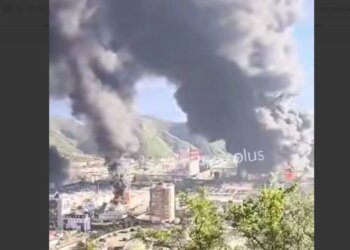 Путин назвал удары по НПЗ терроризмом, но угроз нет — «люди справляются». ВИДЕО