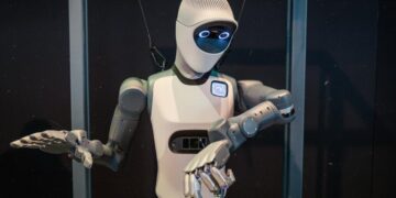 В IISS предупредили: ИИ запускает новую промышленную революцию