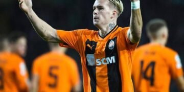 Украинский футболист Мудрик отстранен до конца 2028 года из-за нарушения антидопинговых правил – СМИ