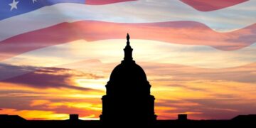 Романенко: США потеряли роль гаранта глобальной стабильности в мире без правил