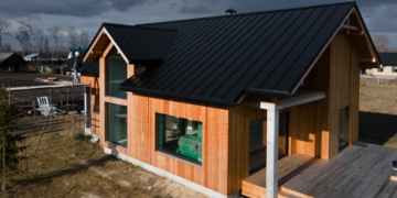 Украинцам дали зеленый свет: что теперь можно строить без разрешений и проверок на своей земле