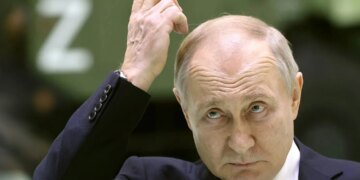 путін назвав "терактом" удар по авіацентру у ростові