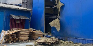 росіяни вдарили дроном по підприємству на Харківщині – є постраждалі працівники