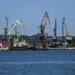 Окупанти вивезли з порту Маріуполя майже 60 тисяч тонн пшениці – міськрада