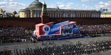 Удар у "серце путінізму" – чи атакуватиме Україна москву 9 травня