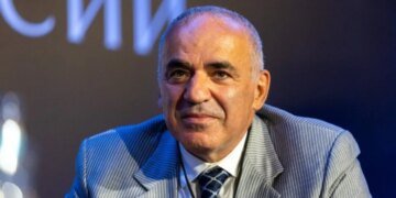 “Тройной удар” по Путину и России: Гарри Каспаров предрекает конец империи