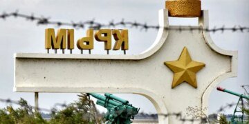 В окупованому Криму скасували військовий парад та ходу на 9 травня