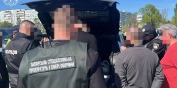 Комбата на Запорізькому напрямку підозрюють у вимаганні грошей від підлеглих військових