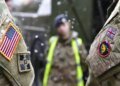 Уряд спростив оформлення документів для іноземців, які захищають Україну