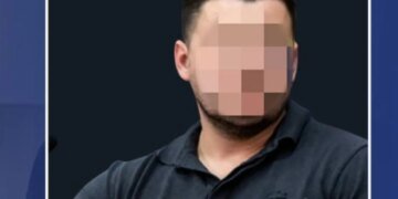 Porsche, Mercedes и дом вне декларации — экс-директору КП Харькова объявили подозрение