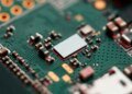 Apple та Intel досягли попередньої угоди про виробництво чіпів – WSJ