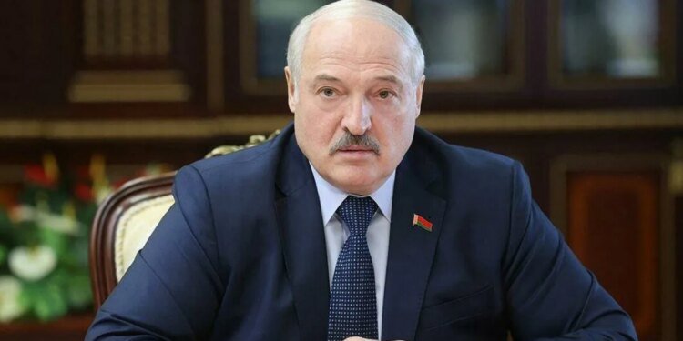 лукашенко не готує жодну наземну операцію, у білорусі немає сил – Коваленко
