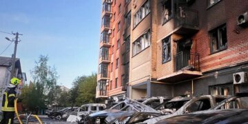 Уже 7 постраждалих від атаки рф на Київщину, серед них дитина