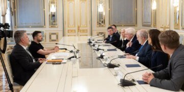 Зеленський поінформував представників американського аналітичного центру Hudson Institute про наслідки російських ударів