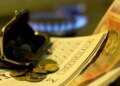 Субсидия под угрозой: как долги могут лишить украинцев помощи