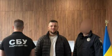 В Ужгородском ТЦК проводятся обыски: подозревают в продаже повесток