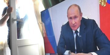 Страх перед реальностью: Шейтельман объяснил, что не так с “новым” Путиным, который “сменил старого”