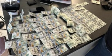 СБУ и Генпрокуратура раскрыли схему: руководители полиции прикрывали сеть порноофисов
