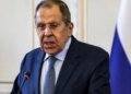Слезы Кремля в Пекине: Лавров пожаловался на “наглого Зеленского”