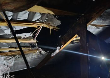 Враг нанес удар по спасателям: дроны повредили пожарную часть в Донецкой области. ФОТО
