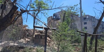 В Запорожской области в результате вражеских обстрелов один человек погиб, двое получили ранения