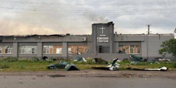 Оккупанты сожгли протестантскую церковь в Харьковской области