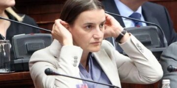 Отрезали пуповину: Сербия официально отказалась быть «братской» с путинской Россией